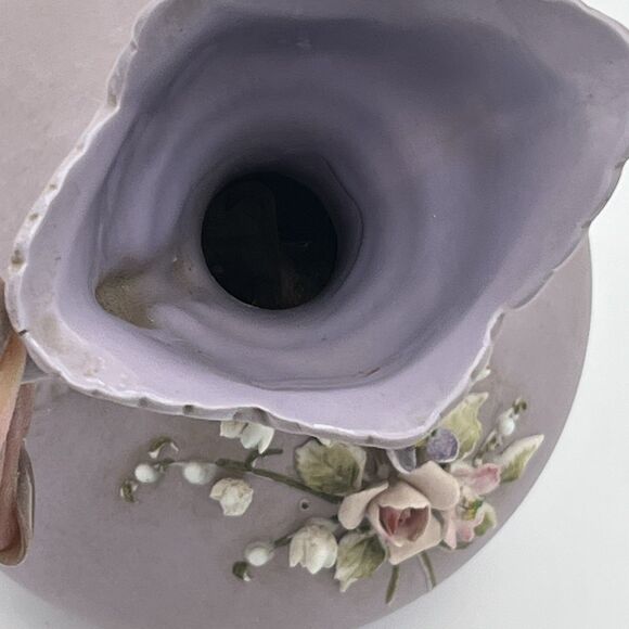 Vtg. Lefton Purple Floral Lilac Vase Raised Applied Sweet Pea Flowers Hand Paint - Picture 9 of 11